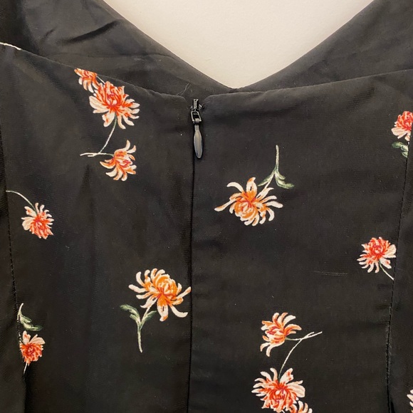 BB Dakota RSVP black floral midi dress - Picture 4 of 7